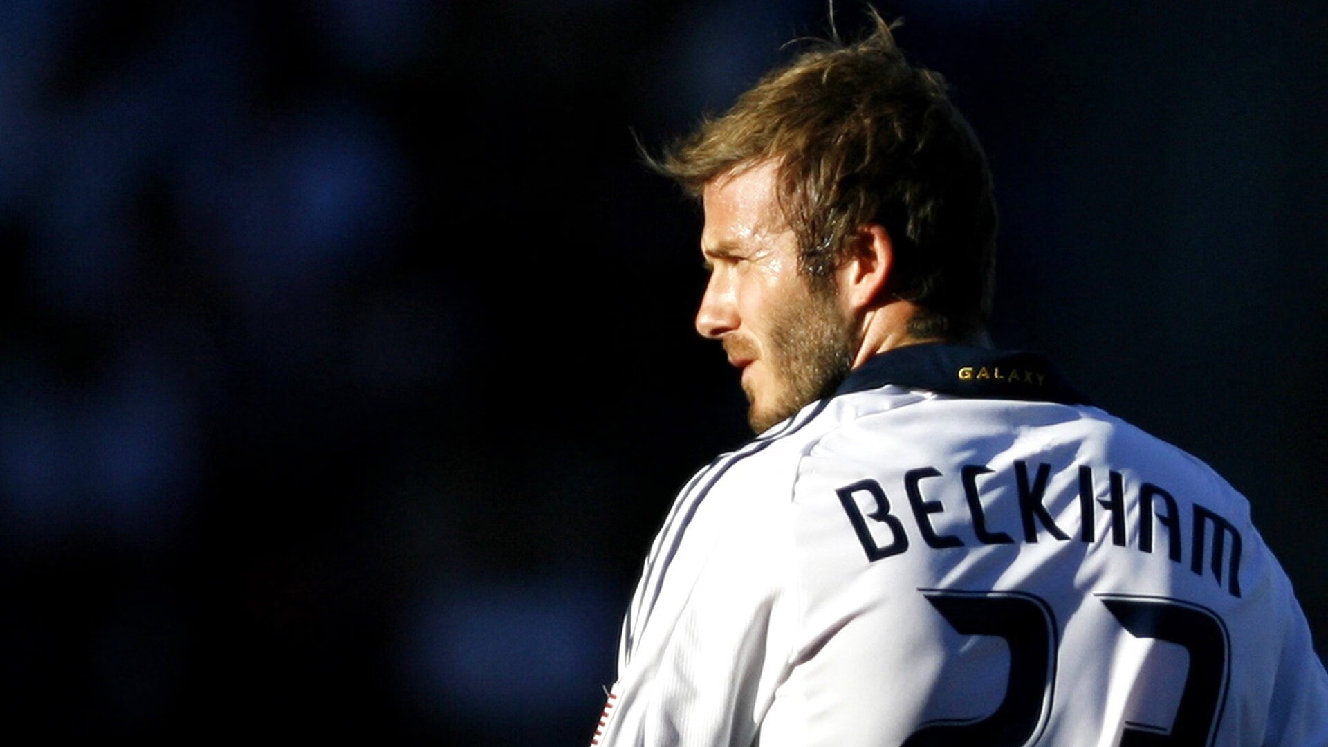 德甲激烈，球迷留言支持，德甲消息